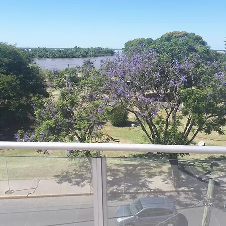 Frente Al Rio Apartment Parana Exterior photo